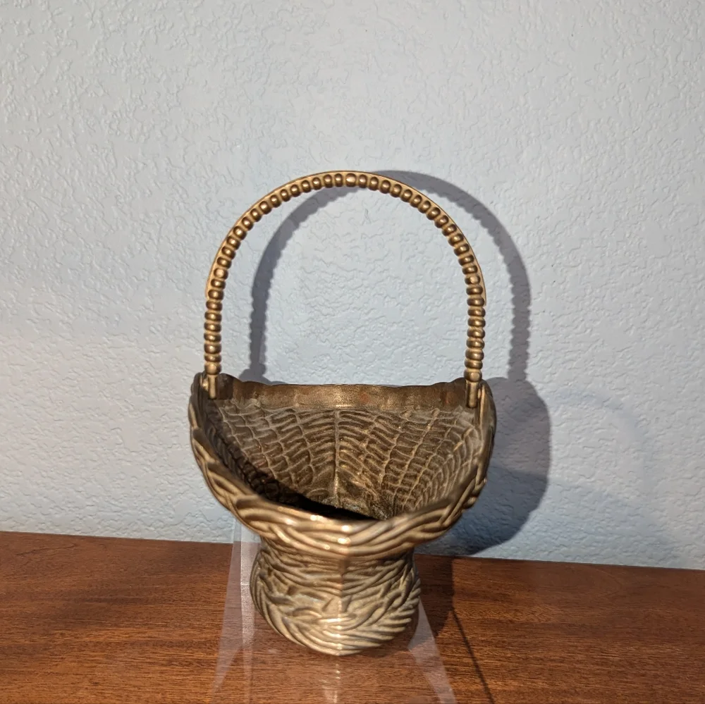 Brass Haku Massiv Messing Basket with Moveable Handle Vintage